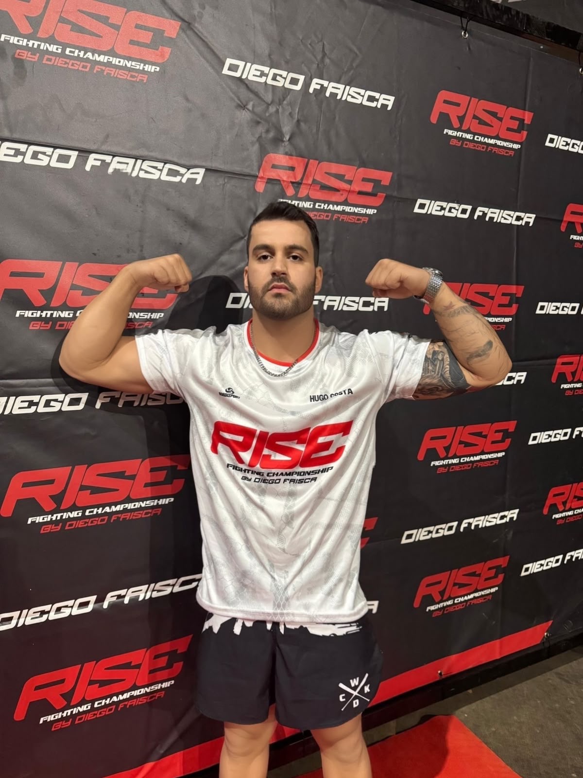 Hugo Costa no evento RISE Fighting Championship